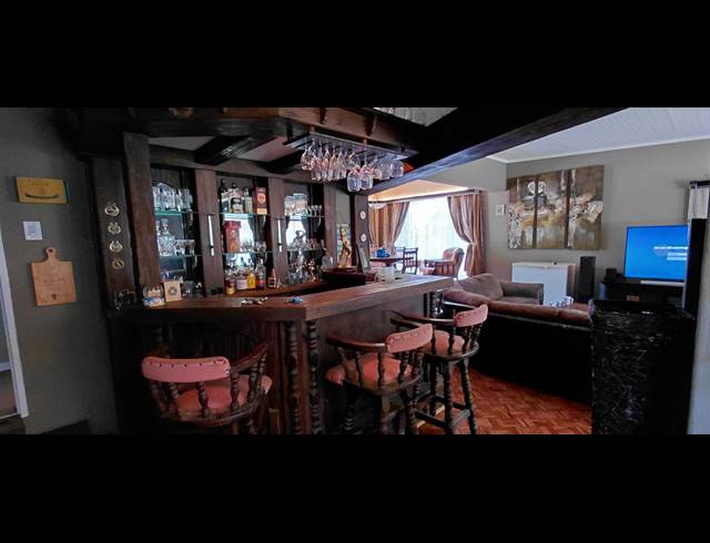 3 BEDROOM HOUSE FOR SALE IN RYNFIELD